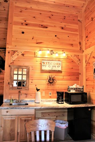 21530 National Pike NE, Flintstone, MD 21530